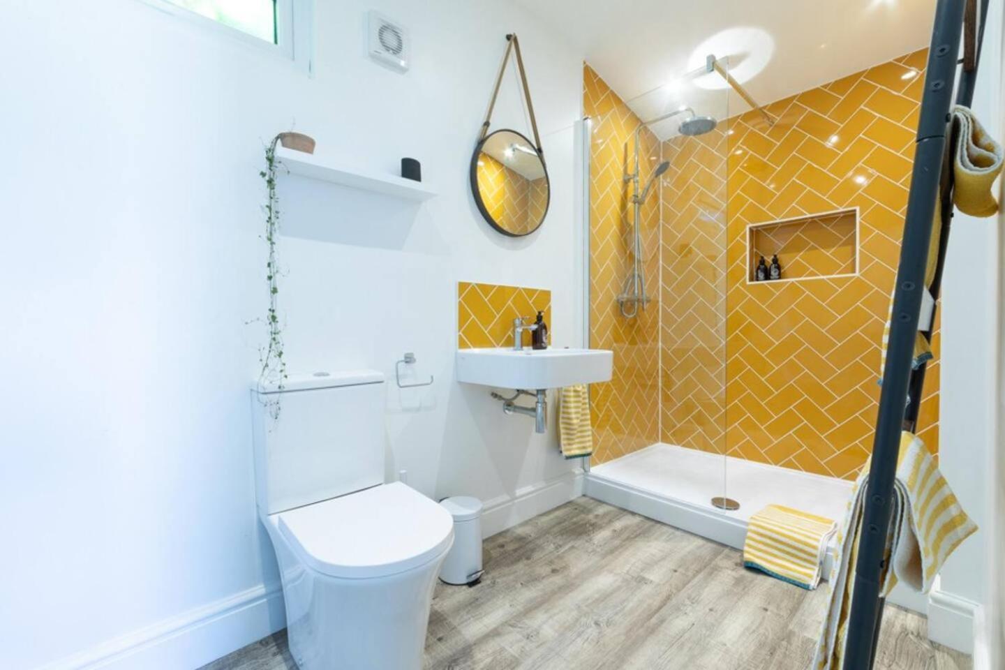 Pear Tree Cabin 위트스터블 외부 사진
